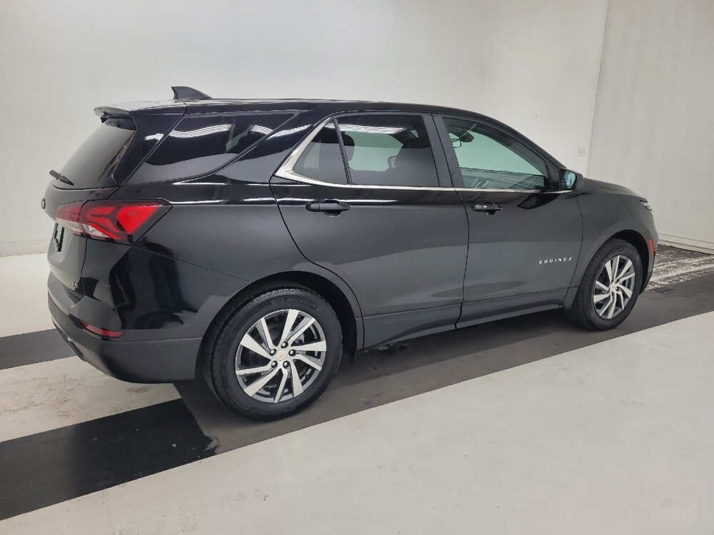 2024 Chevrolet Equinox in St. Louis, MO 63125 - 18133452 10