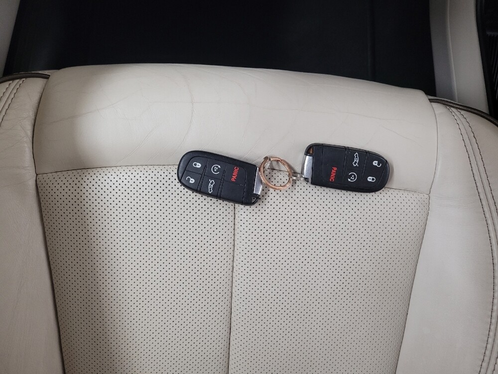 2015 Chrysler 200 in St. Louis, MO 63136 - 18133453 32