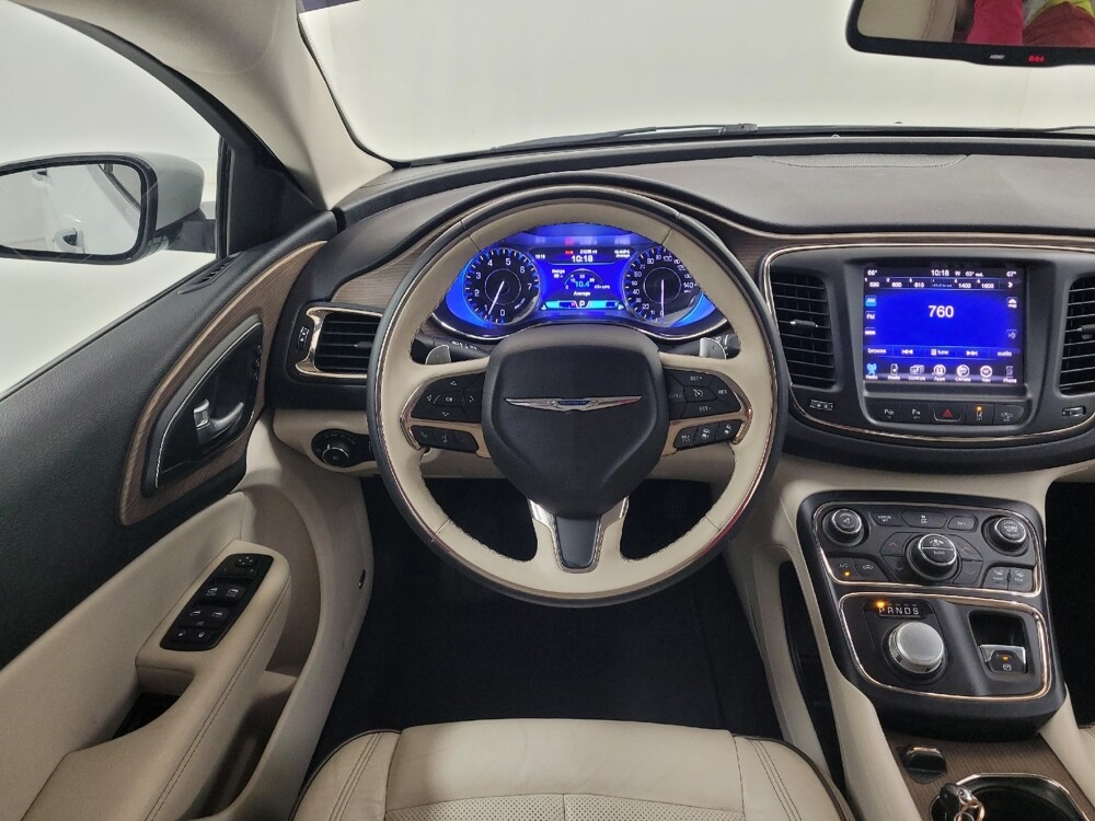 2015 Chrysler 200 in St. Louis, MO 63136 - 18133453 22