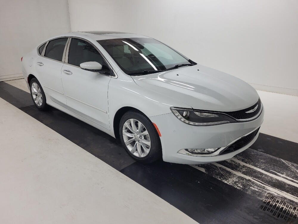 2015 Chrysler 200 in St. Louis, MO 63136 - 18133453 13