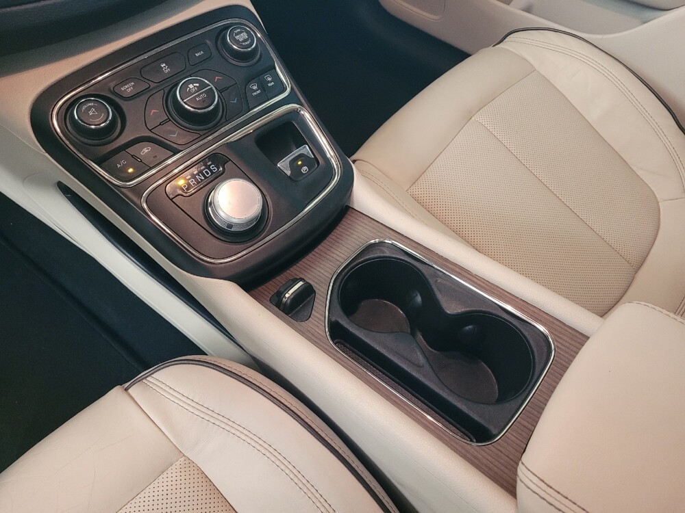 2015 Chrysler 200 in St. Louis, MO 63136 - 18133453 26