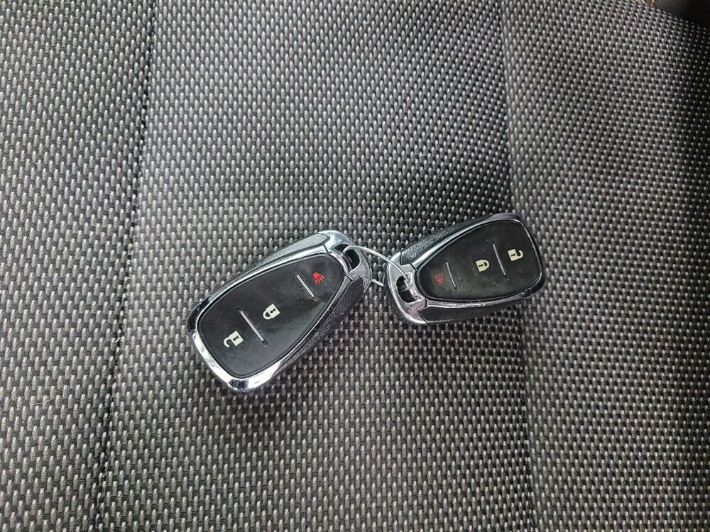 2018 Chevrolet Traverse in St. Louis, MO 63136 - 18133454 32