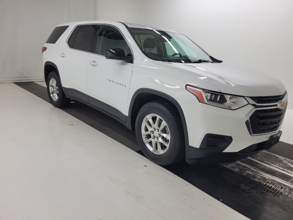 2018 Chevrolet Traverse in St. Louis, MO 63136 - 18133454 11