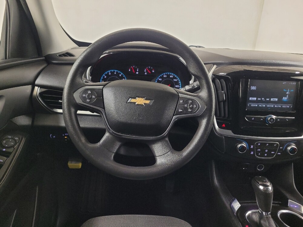 2018 Chevrolet Traverse in St. Louis, MO 63136 - 18133454 22
