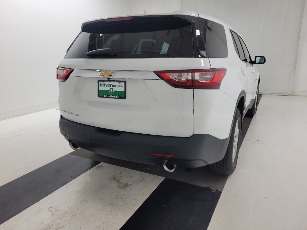 2018 Chevrolet Traverse in St. Louis, MO 63136 - 18133454 7