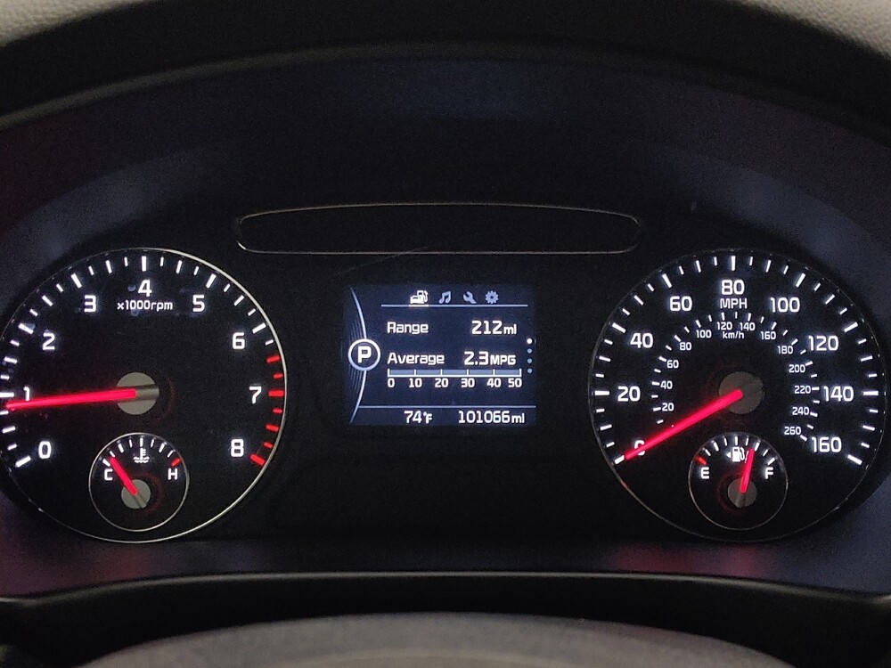 2017 Kia Sorento in Gladstone, MO 64118 - 18133456 23