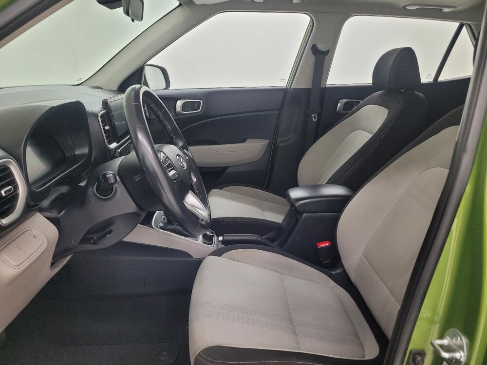 2024 Hyundai Venue in St. Louis, MO 63136 - 18133457 17