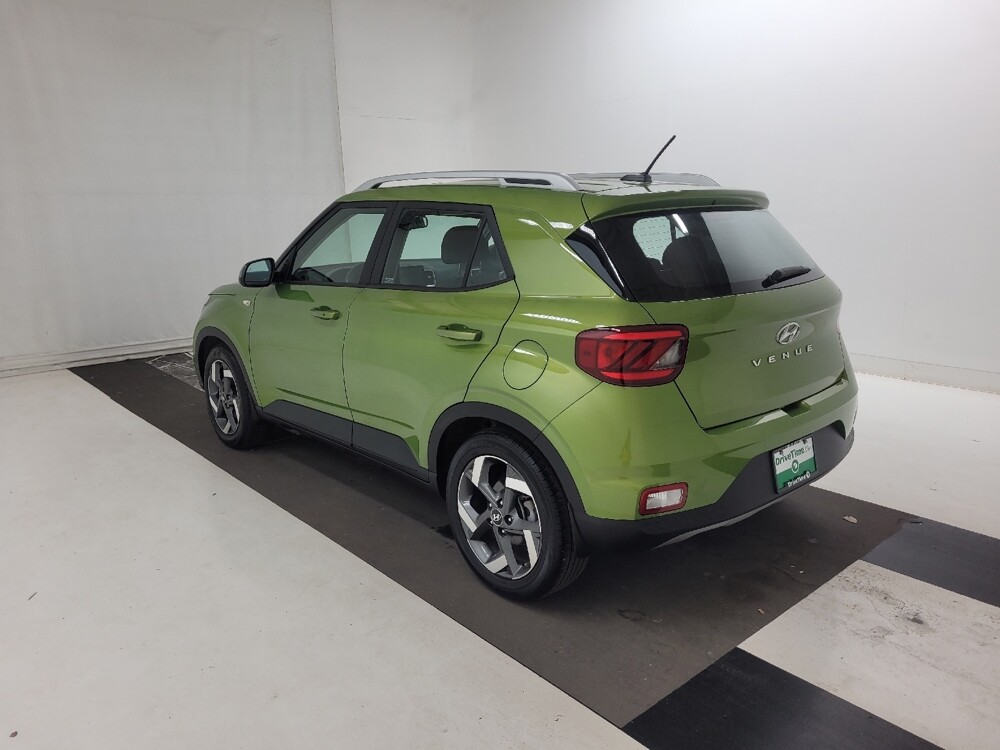 2024 Hyundai Venue in St. Louis, MO 63136 - 18133457 5