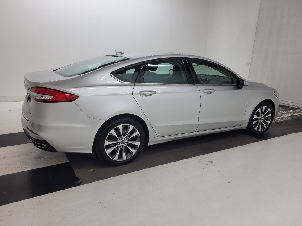 2019 Ford Fusion in St. Louis, MO 63136 - 18133459 10