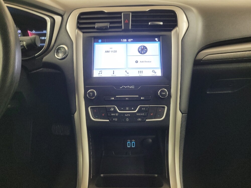 2019 Ford Fusion in St. Louis, MO 63136 - 18133459 25