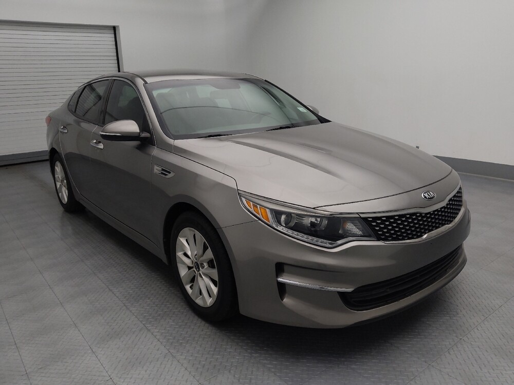 2018 Kia Optima in Springfield, MO 65807 - 18133462 13