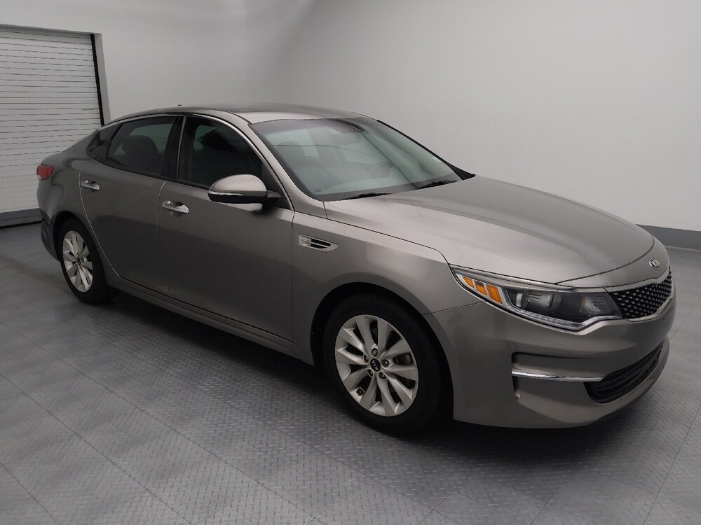2018 Kia Optima in Springfield, MO 65807 - 18133462 11