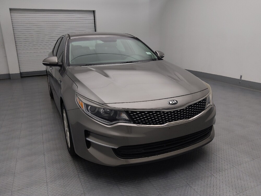2018 Kia Optima in Springfield, MO 65807 - 18133462 14