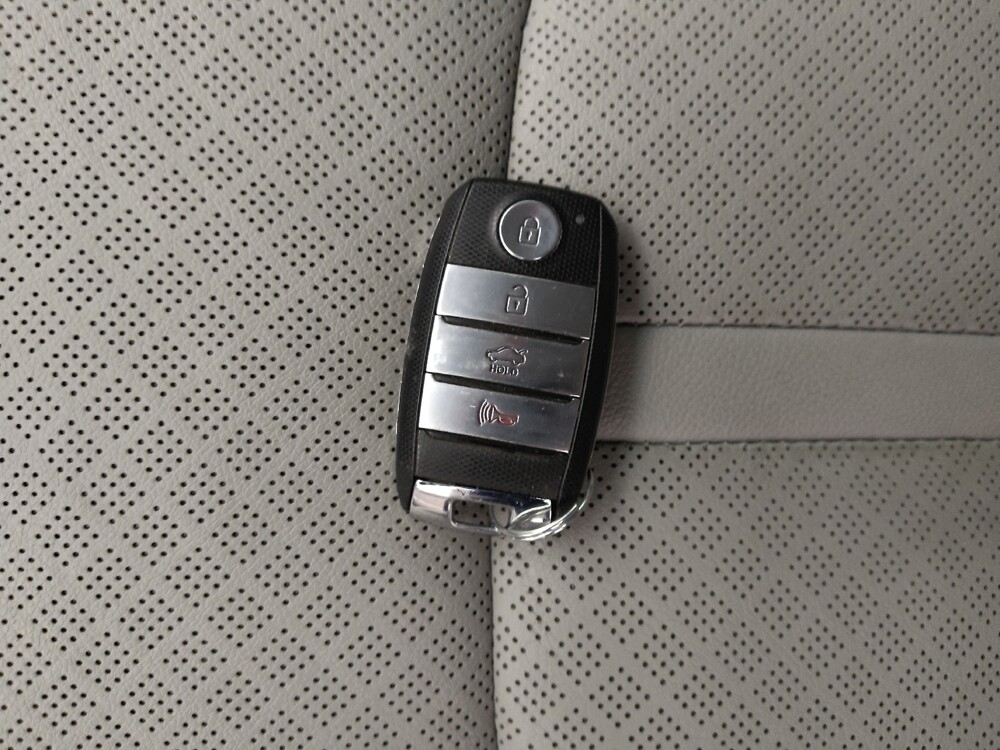 2018 Kia Optima in Springfield, MO 65807 - 18133462 32