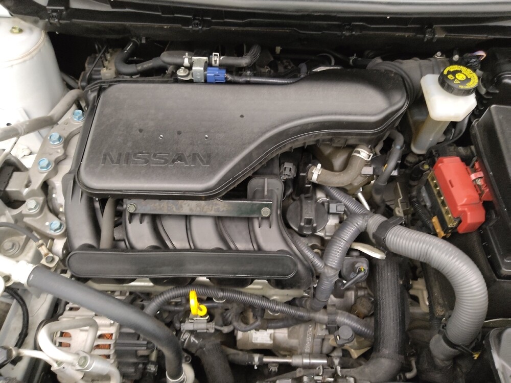 2019 Nissan Rogue Sport in Independence, MO 64055 - 18133463 30