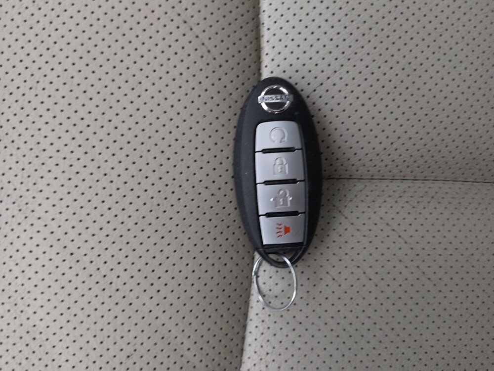 2019 Nissan Rogue Sport in Independence, MO 64055 - 18133463 32