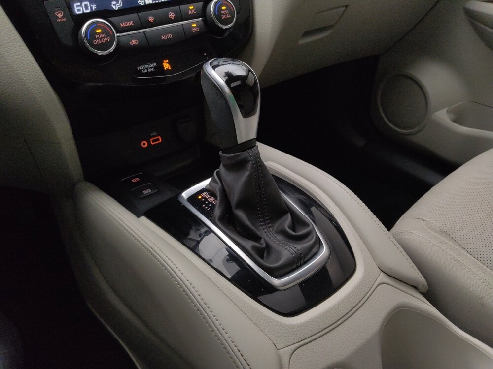 2019 Nissan Rogue Sport in Independence, MO 64055 - 18133463 26