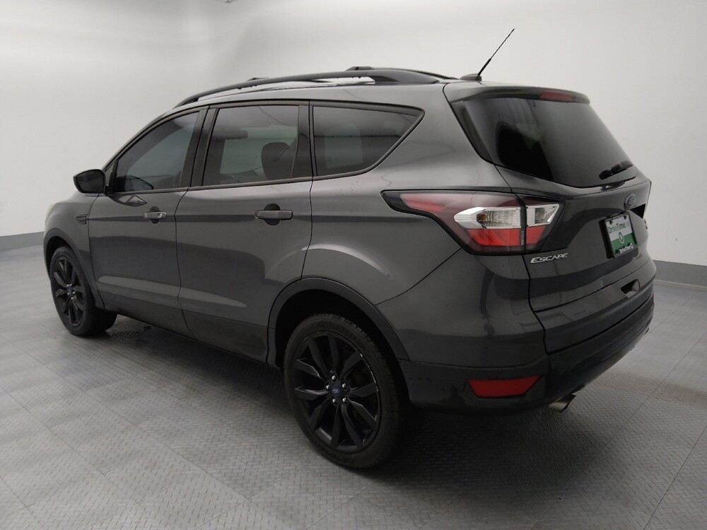 2018 Ford Escape in Springfield, MO 65807 - 18133464 3