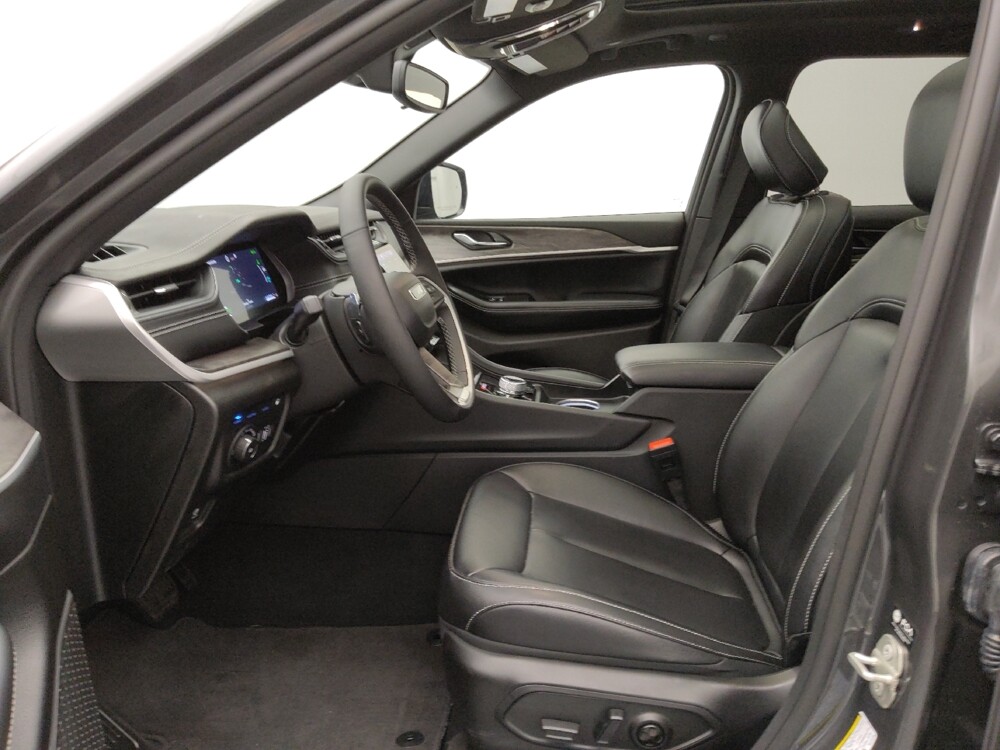 2024 Jeep Grand Cherokee in Gladstone, MO 64118 - 18133468 17