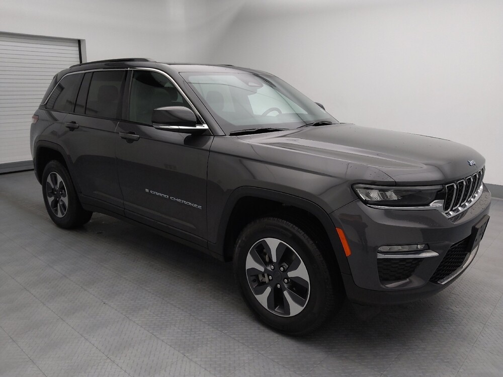 2024 Jeep Grand Cherokee in Gladstone, MO 64118 - 18133468 11