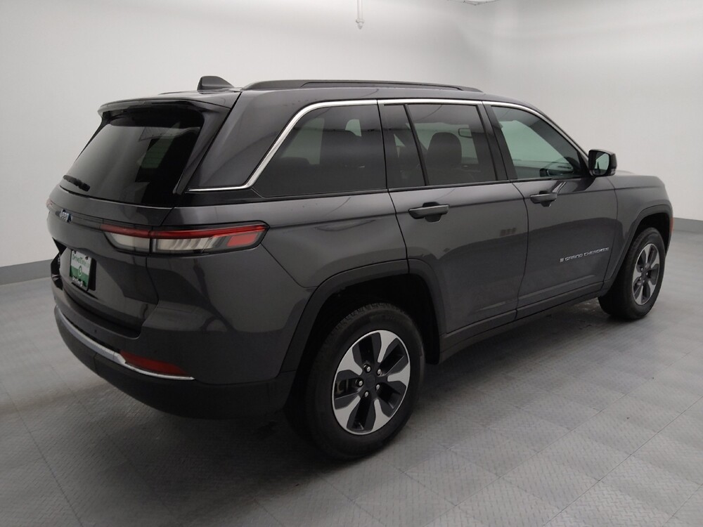 2024 Jeep Grand Cherokee in Gladstone, MO 64118 - 18133468 10