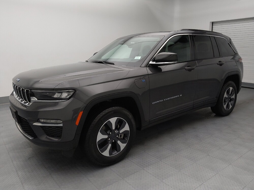 2024 Jeep Grand Cherokee in Gladstone, MO 64118 - 18133468 2