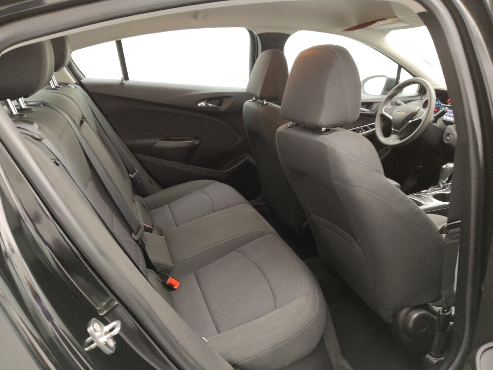 2018 Chevrolet Cruze in Springfield, MO 65807 - 18133469 19