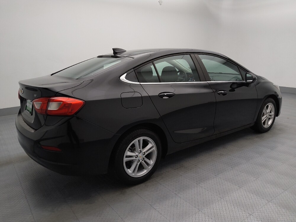 2018 Chevrolet Cruze in Springfield, MO 65807 - 18133469 10