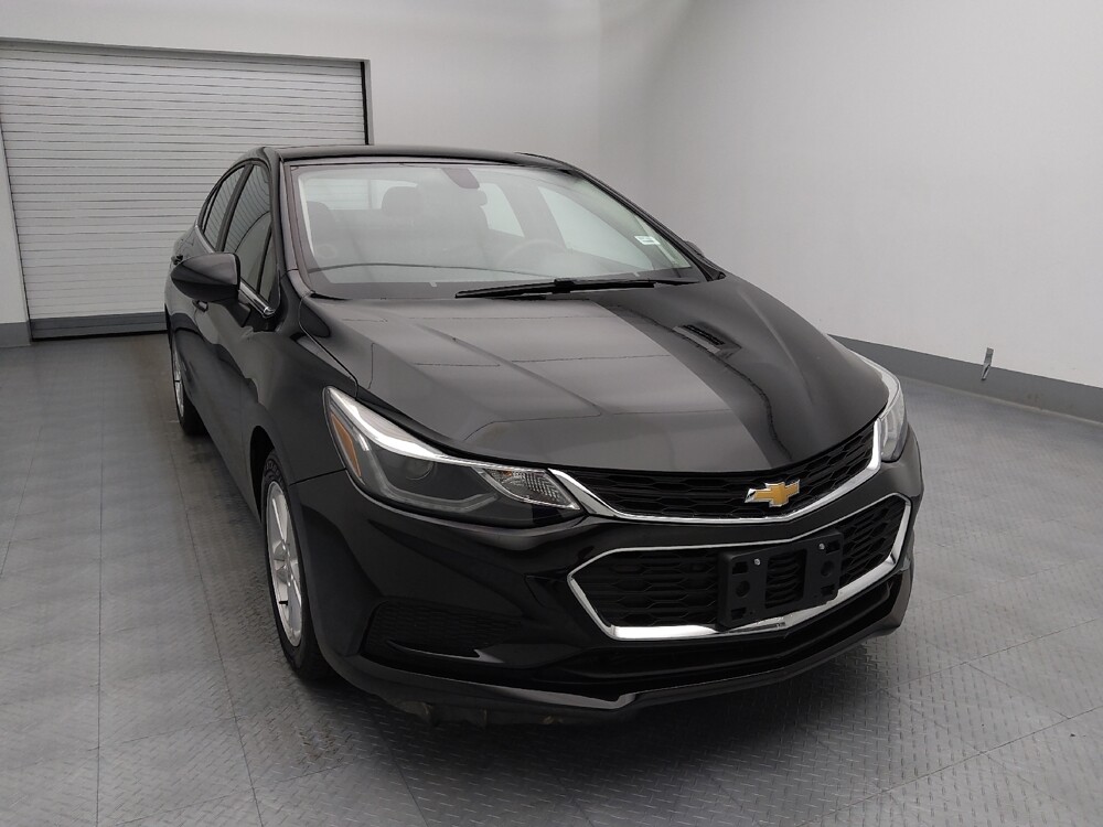 2018 Chevrolet Cruze in Springfield, MO 65807 - 18133469 14