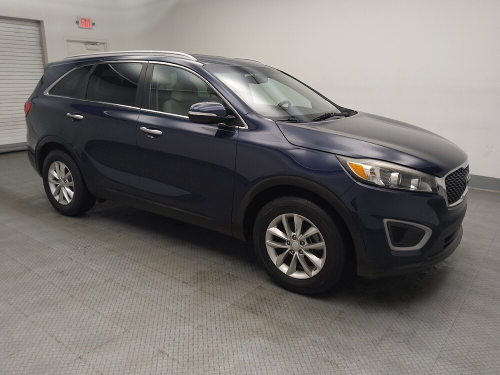 2018 Kia Sorento in Des Moines, IA 50310 - 18133472 11