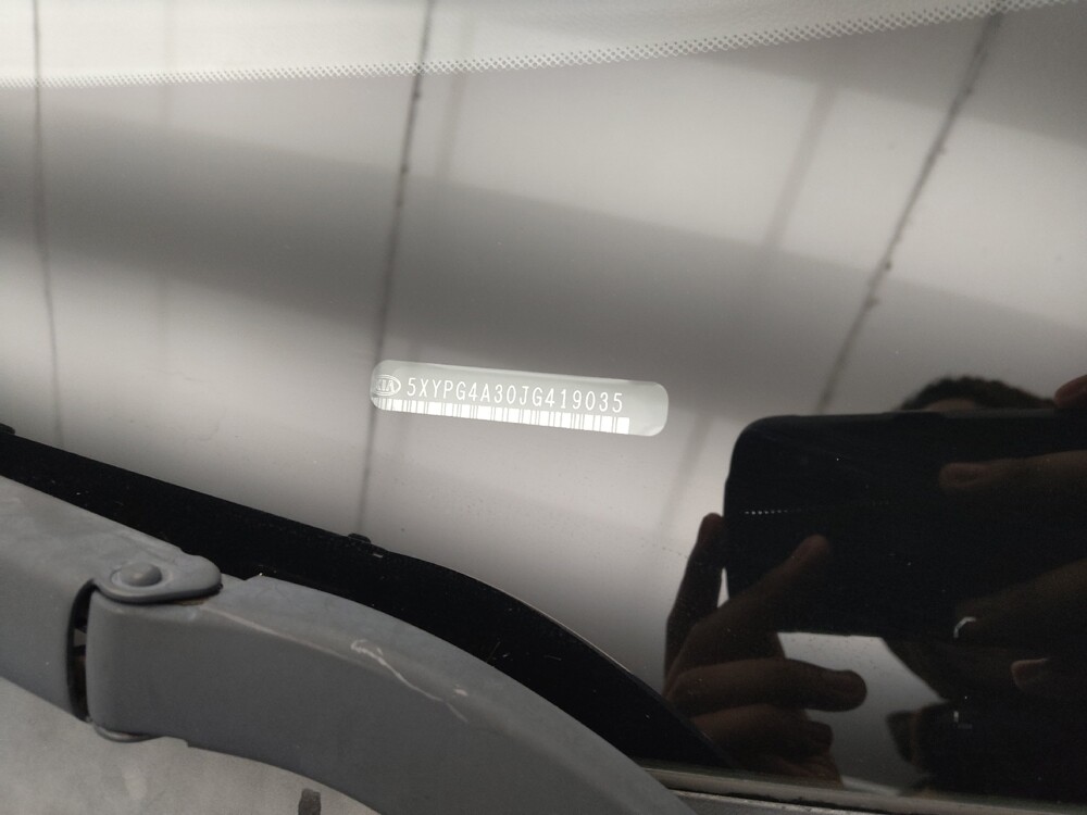 2018 Kia Sorento in Des Moines, IA 50310 - 18133472 33