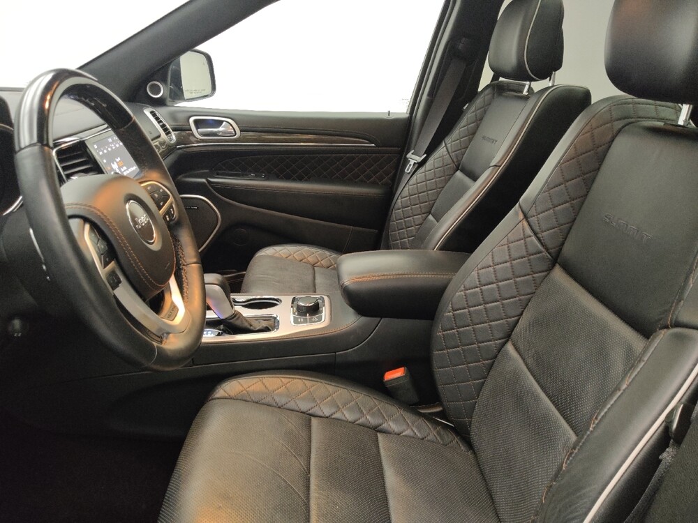 2019 Jeep Grand Cherokee in Peoria, IL 61615 - 18133477 17