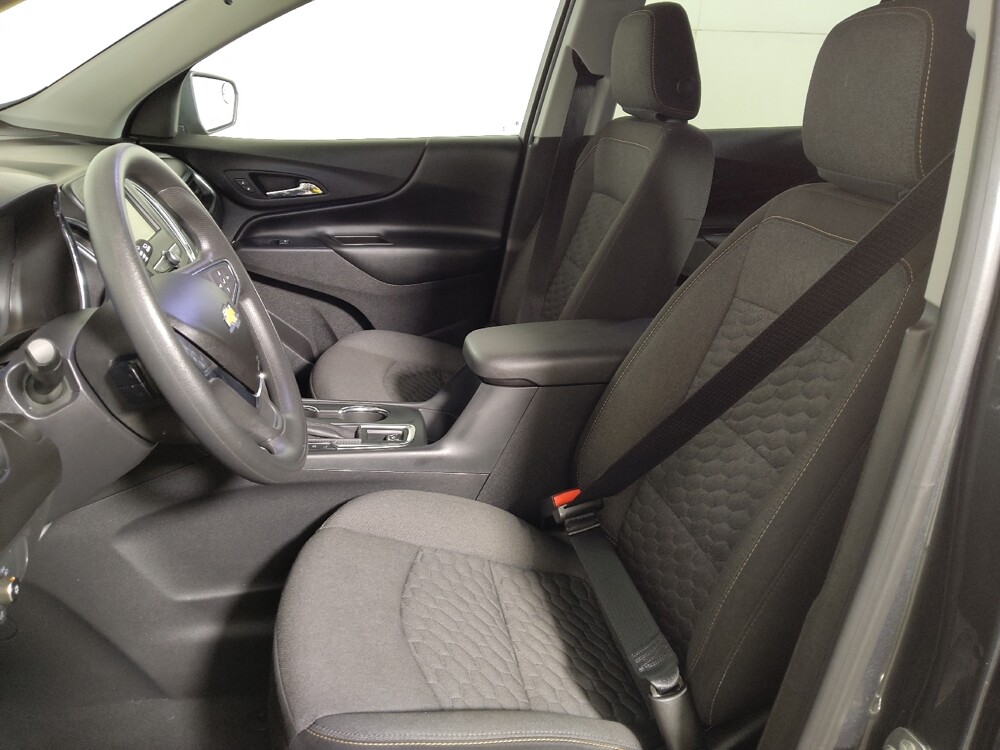 2019 Chevrolet Equinox in Midlothian, IL 60445 - 18133480 17