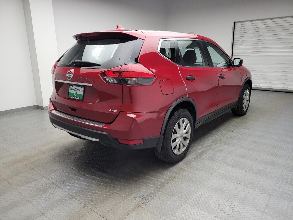 2017 Nissan Rogue in Grand Rapids, MI 49508 - 18133482 9
