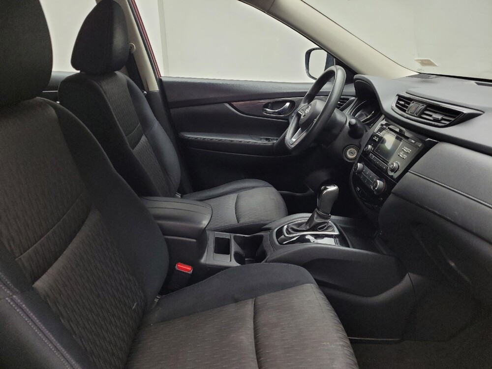 2017 Nissan Rogue in Grand Rapids, MI 49508 - 18133482 21