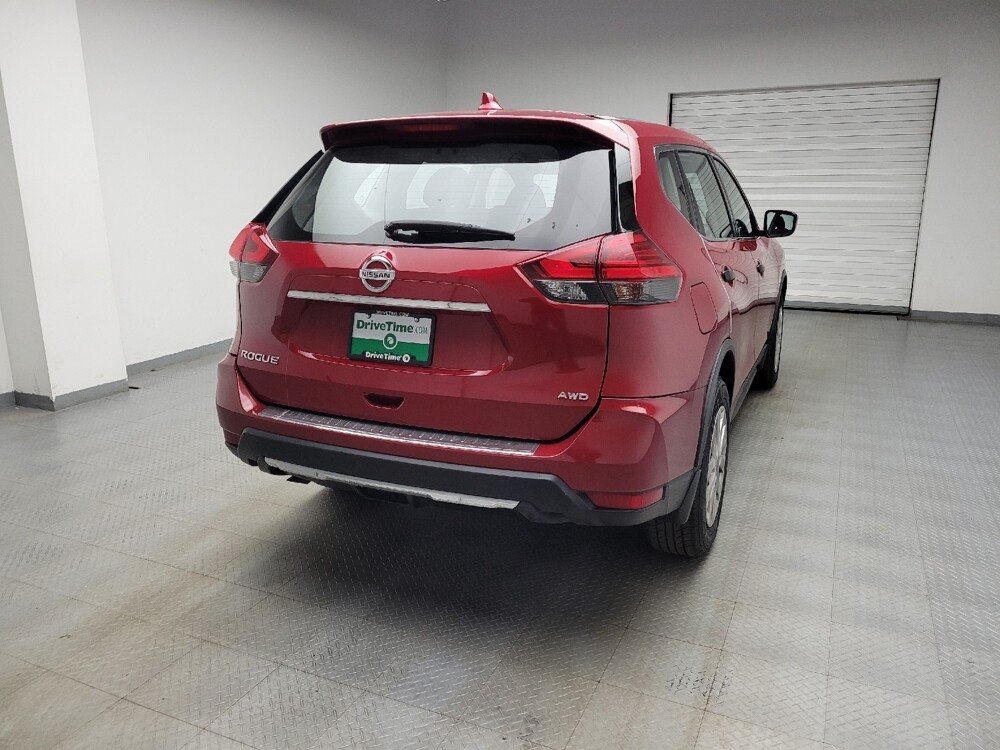 2017 Nissan Rogue in Grand Rapids, MI 49508 - 18133482 7