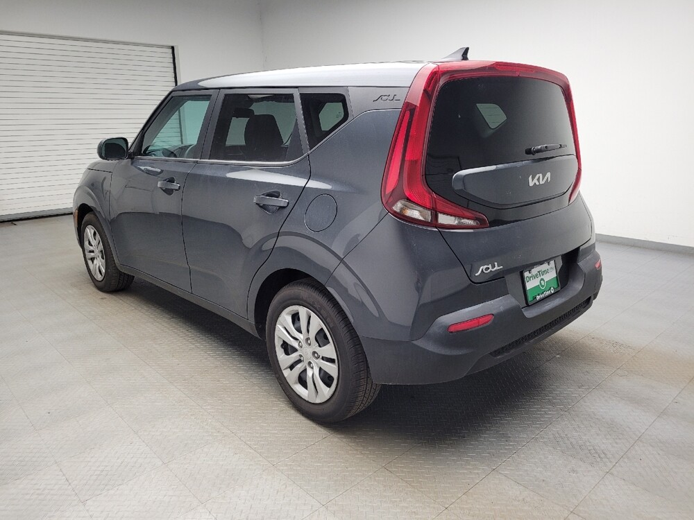 2022 Kia Soul in Eastpointe, MI 48021 - 18133483 5