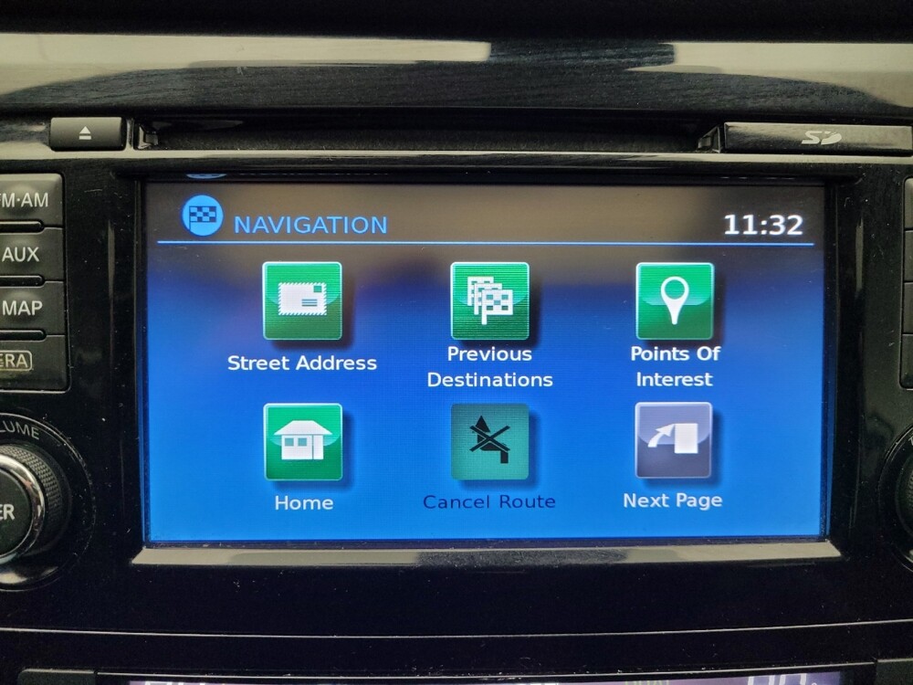 2017 Nissan Rogue Sport in Taylor, MI 48180 - 18133484 25