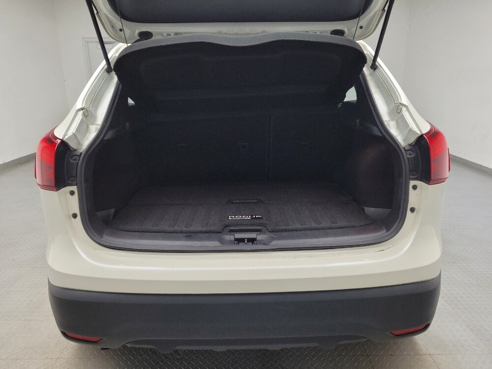 2017 Nissan Rogue Sport in Taylor, MI 48180 - 18133484 29