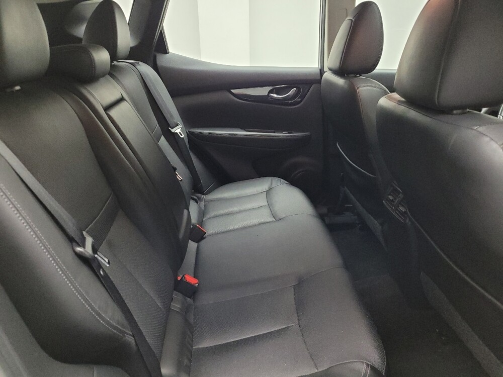 2017 Nissan Rogue Sport in Taylor, MI 48180 - 18133484 19