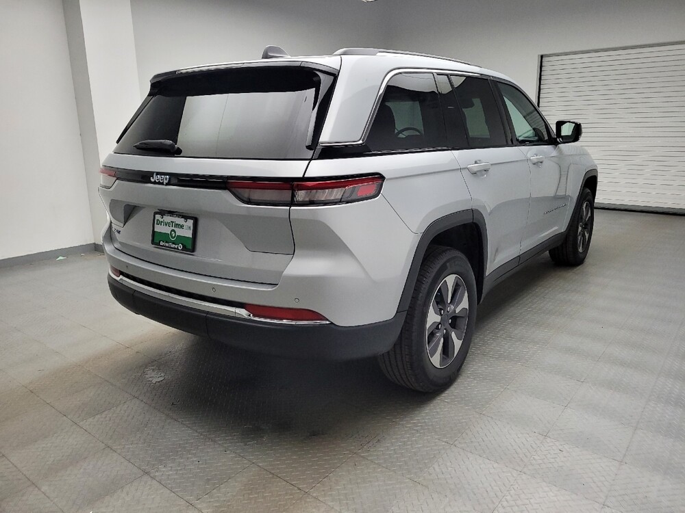 2023 Jeep Grand Cherokee in Taylor, MI 48180 - 18133485 9