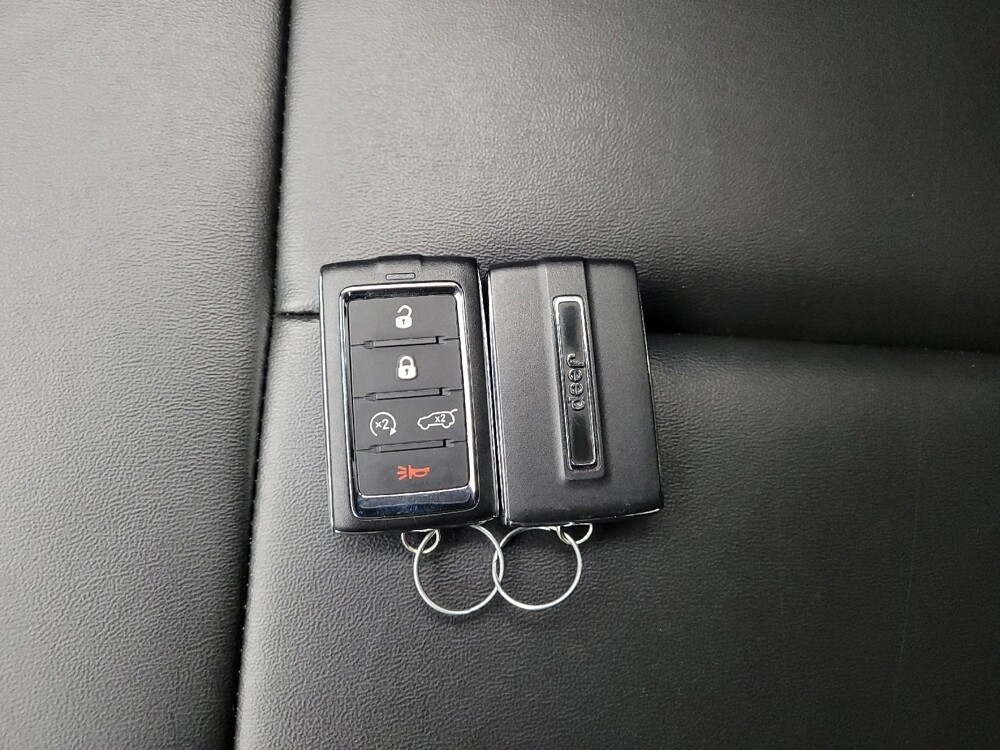 2023 Jeep Grand Cherokee in Taylor, MI 48180 - 18133485 32