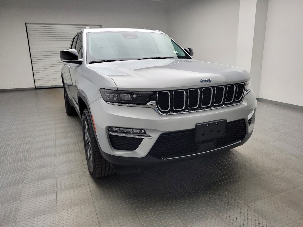2023 Jeep Grand Cherokee in Taylor, MI 48180 - 18133485 14
