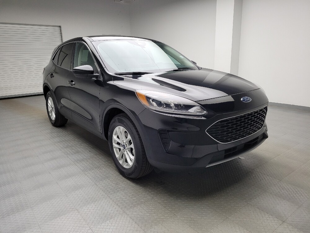 2020 Ford Escape in Taylor, MI 48180 - 18133486 13