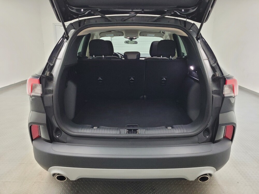 2020 Ford Escape in Taylor, MI 48180 - 18133486 29