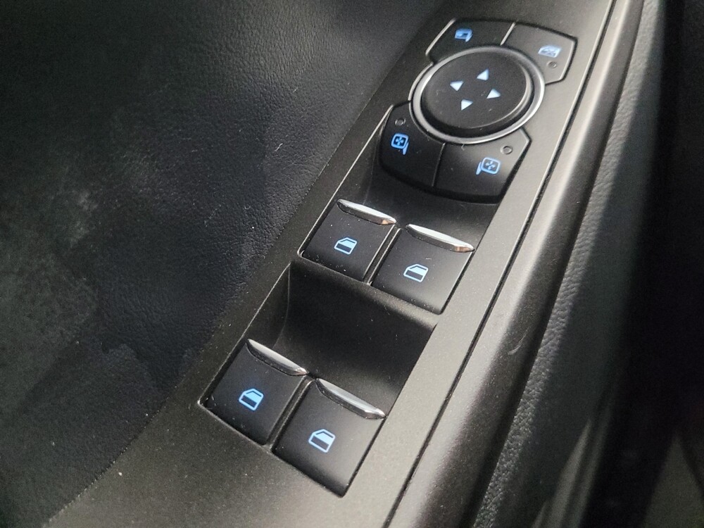 2020 Ford Explorer in Highland, IN 46322 - 18133487 27