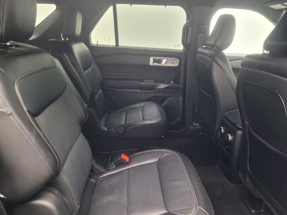 2020 Ford Explorer in Highland, IN 46322 - 18133487 19