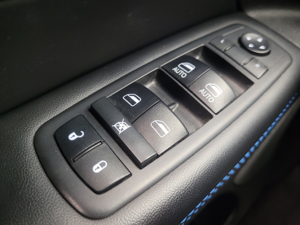 2019 Jeep Grand Cherokee in Indianapolis, IN 46219 - 18133488 27