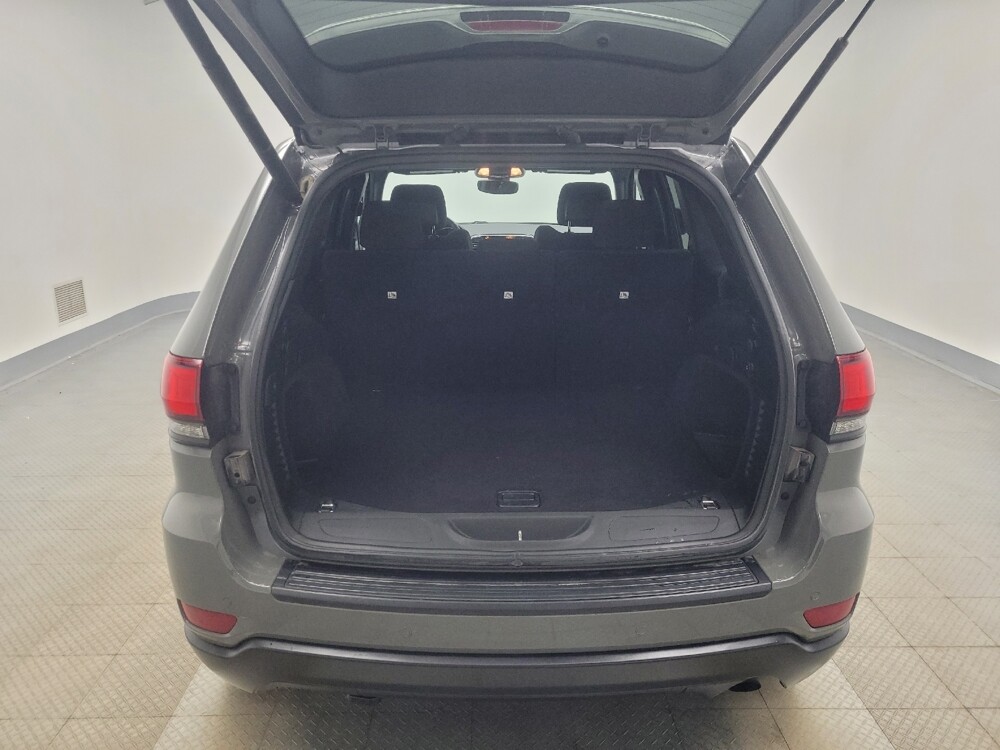 2019 Jeep Grand Cherokee in Indianapolis, IN 46219 - 18133488 29