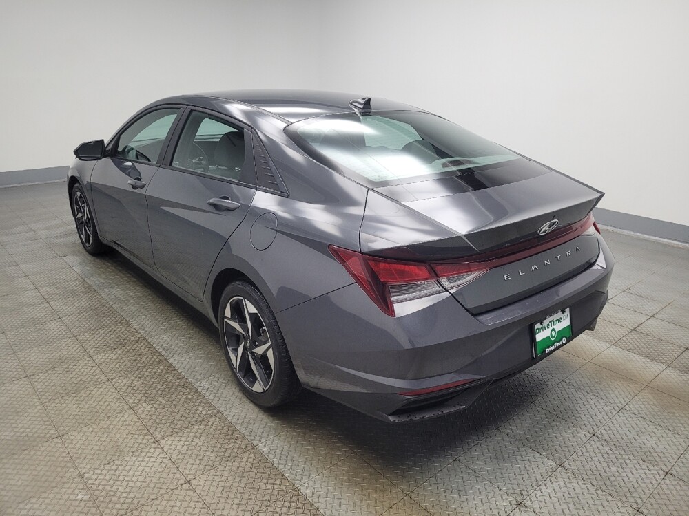 2023 Hyundai Elantra in Highland, IN 46322 - 18133489 5